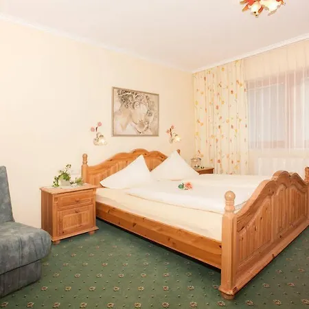 福图纳公寓酒店